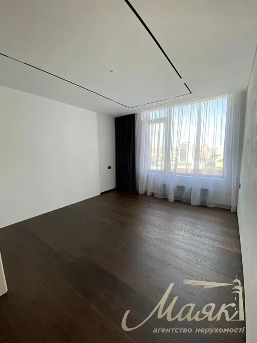 У Києві здають в оренду &quot;ексклюзивну&quot; квартиру за 200 тисяч на місяць: у чому її унікальність (фото)